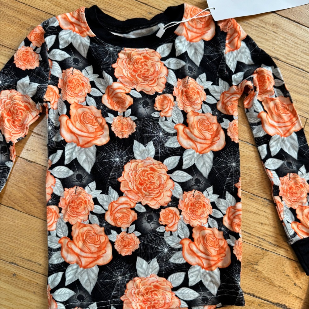 Sweet Little Cozys Bamboo Pajama 2T Orange Roses Spiderwebs Spooky Halloween Set - Picture 2 of 6